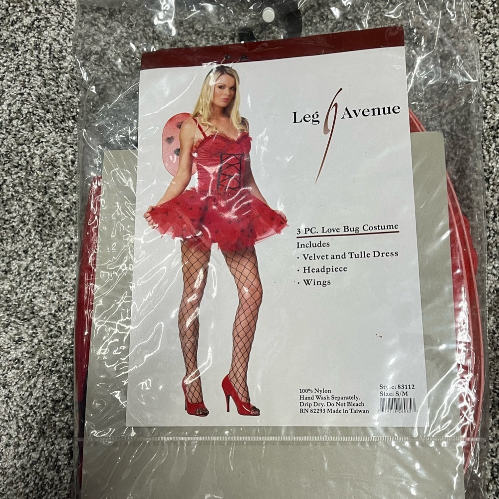 Women’s sexy love bug costume